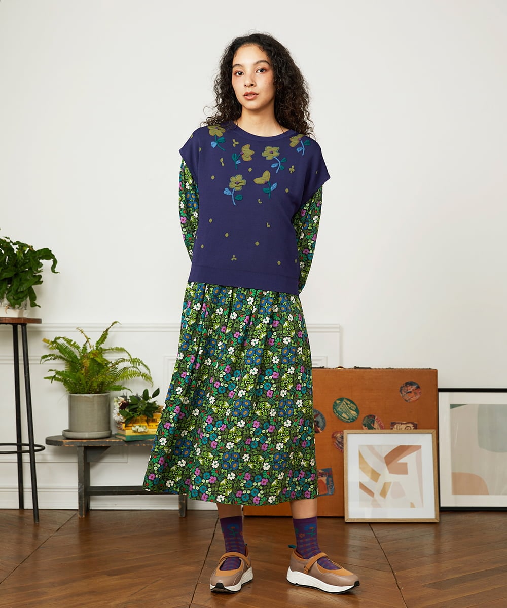 GJFJB02240 Jocomomola(ホコモモラ) Flor Alta フラワー刺繍ニットプルオーバー ネイビー
