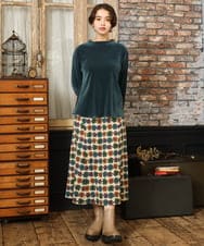 GJHAD01240 Jocomomola(ホコモモラ) Calle Imperial フラワープリントスカート ベージュ
