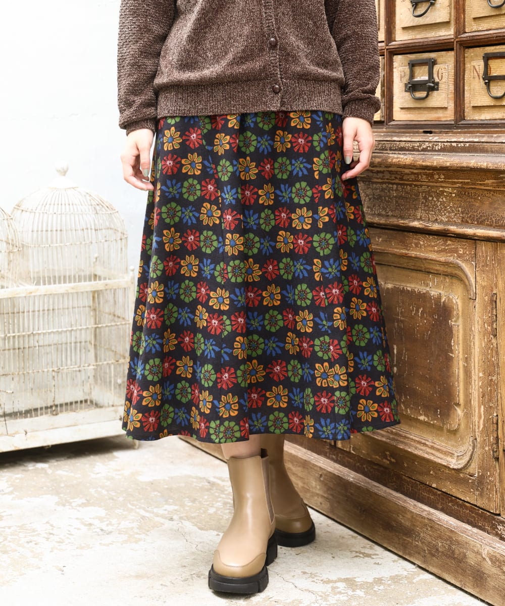 GJHAD01240 Jocomomola(ホコモモラ) Calle Imperial フラワープリントスカート ベージュ