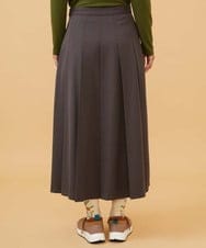 GJHAD35200 Jocomomola(ホコモモラ) Pliegues ワンポイント刺繍プリーツスカート グレー