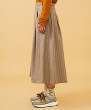 GJHAE42200 Jocomomola(ホコモモラ) Huellas de aves へリンボーンタックフレアスカート ベージュ