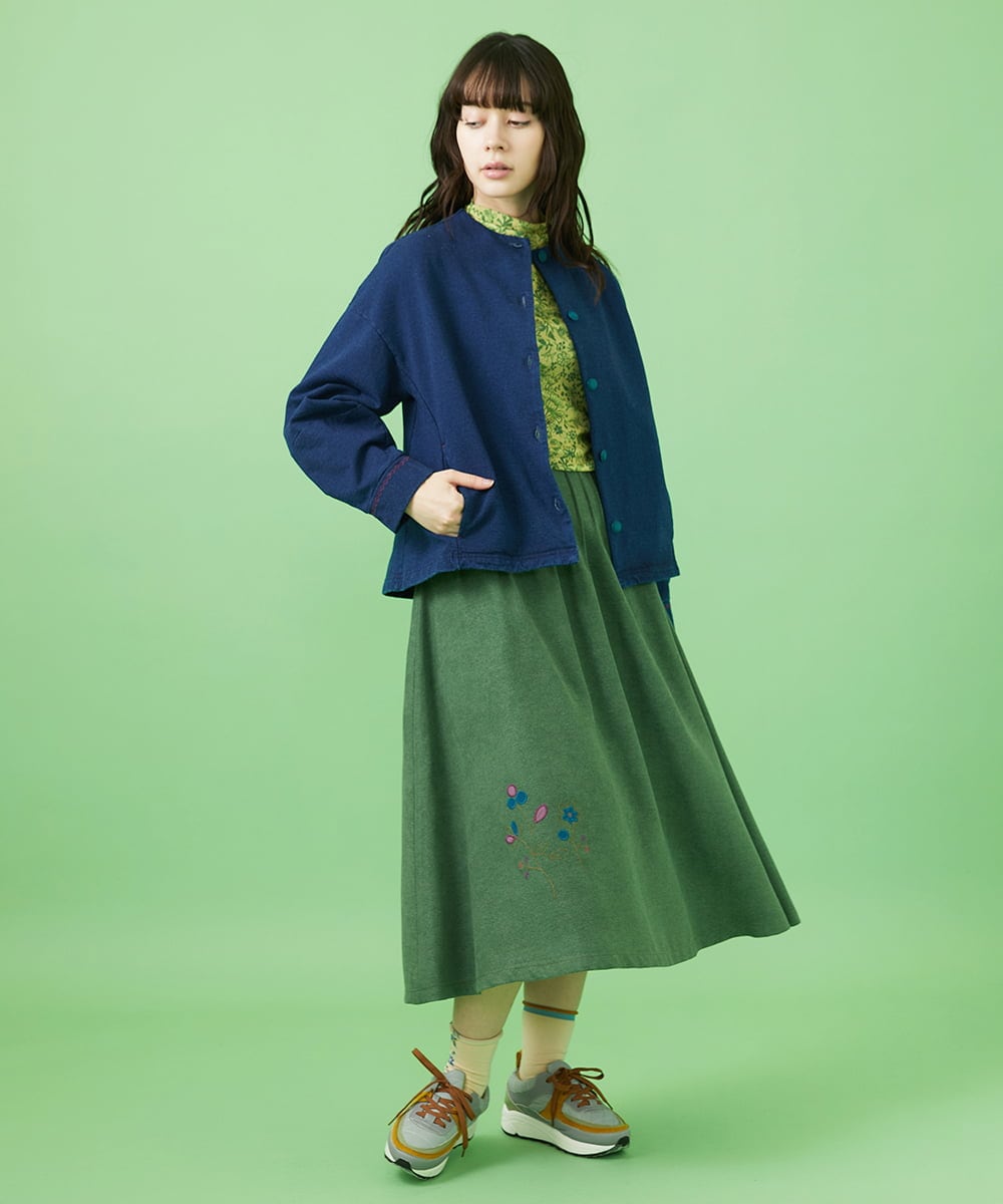 GJHCA31200 Jocomomola(ホコモモラ) フラワー刺繍 ピーチ起毛ピンタックスカート グリーン