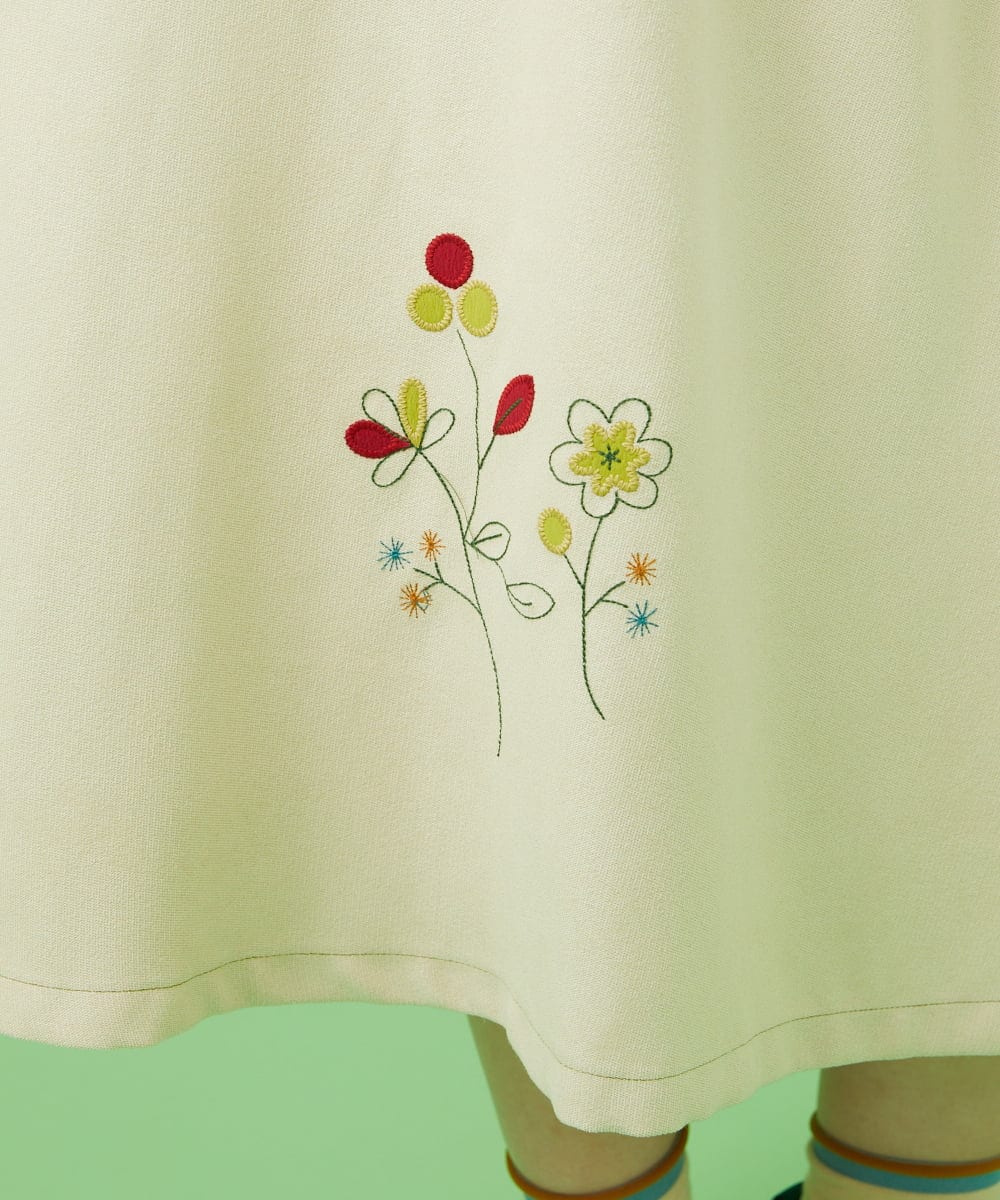GJHCA31200 Jocomomola(ホコモモラ) フラワー刺繍 ピーチ起毛ピンタックスカート グリーン