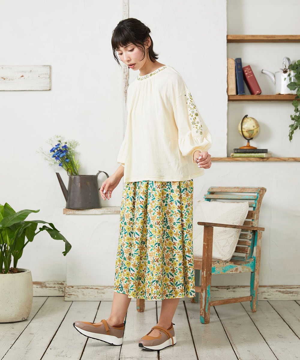 GJHFD50200 Jocomomola(ホコモモラ) El Rucio フラワープリントレースフレアスカート［オケージョン］ アイボリー