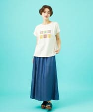 GJHGB41200 Jocomomola(ホコモモラ) Flor pintada テンセルデニムスカート ネイビー