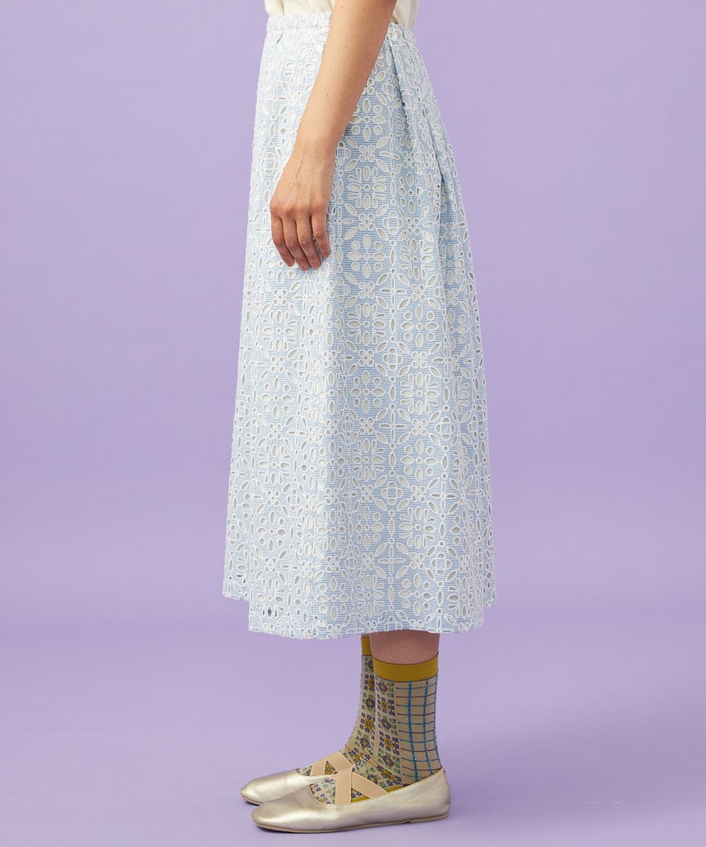 GJHGD50240 Jocomomola(ホコモモラ) Dordado de verano フラワーカットワーク刺繍 ギンガムチェックスカート [オケージョン対応] ライトブルー