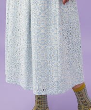 GJHGD50240 Jocomomola(ホコモモラ) Dordado de verano フラワーカットワーク刺繍 ギンガムチェックスカート [オケージョン対応] ライトブルー