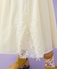 GJHGD70240 Jocomomola(ホコモモラ) Miguelde Cervantes レース付きスカート アイボリー