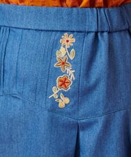 GJHGE42200 Jocomomola(ホコモモラ) Flor デニム 刺繍入りフレアスカート ブルー