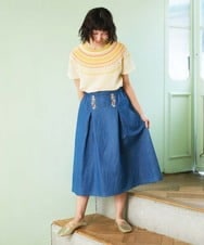GJHGE42200 Jocomomola(ホコモモラ) Flor デニム 刺繍入りフレアスカート ブルー