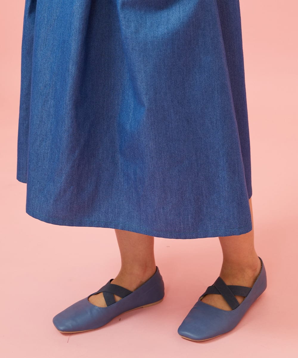 GJHGE42200 Jocomomola(ホコモモラ) Flor デニム 刺繍入りフレアスカート ブルー