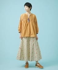 GJHHS70180 Jocomomola(ホコモモラ) ポプリンフラワープリントスカート アイボリー