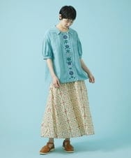 GJHHS70180 Jocomomola(ホコモモラ) ポプリンフラワープリントスカート アイボリー