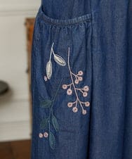 GJHJB36180 Jocomomola(ホコモモラ) Jardines コード刺繍デニムスカート ブルー