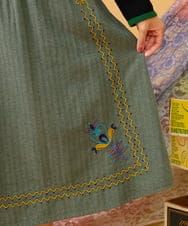 GJHLD33200 Jocomomola(ホコモモラ) フラワー刺繍ヘリンボーンギャザースカート グリーン