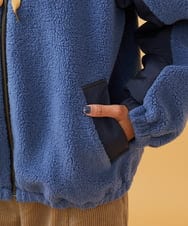 GJJAD71300 Jocomomola(ホコモモラ) Abrigo boa ボアブルゾン ブルー