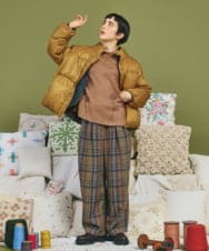 GJJAE38420 Jocomomola(ホコモモラ) 【リバーシブル】Flor Alta ショートダウンコート マスタード