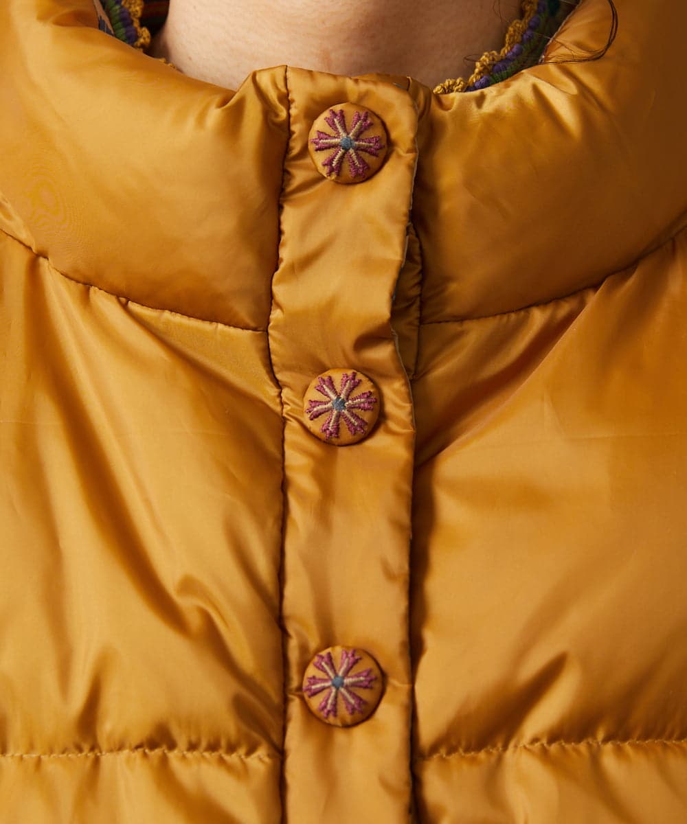 GJJAE38420 Jocomomola(ホコモモラ) 【リバーシブル】Flor Alta ショートダウンジャケット マスタード