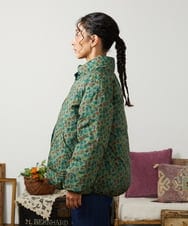 GJJAE38420 Jocomomola(ホコモモラ) 【リバーシブル】Flor Alta ショートダウンジャケット グリーン