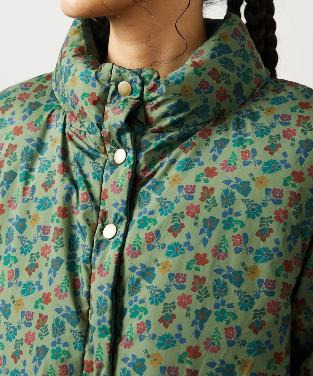 GJJAE38420 Jocomomola(ホコモモラ) 【リバーシブル】Flor Alta ショートダウンジャケット グリーン