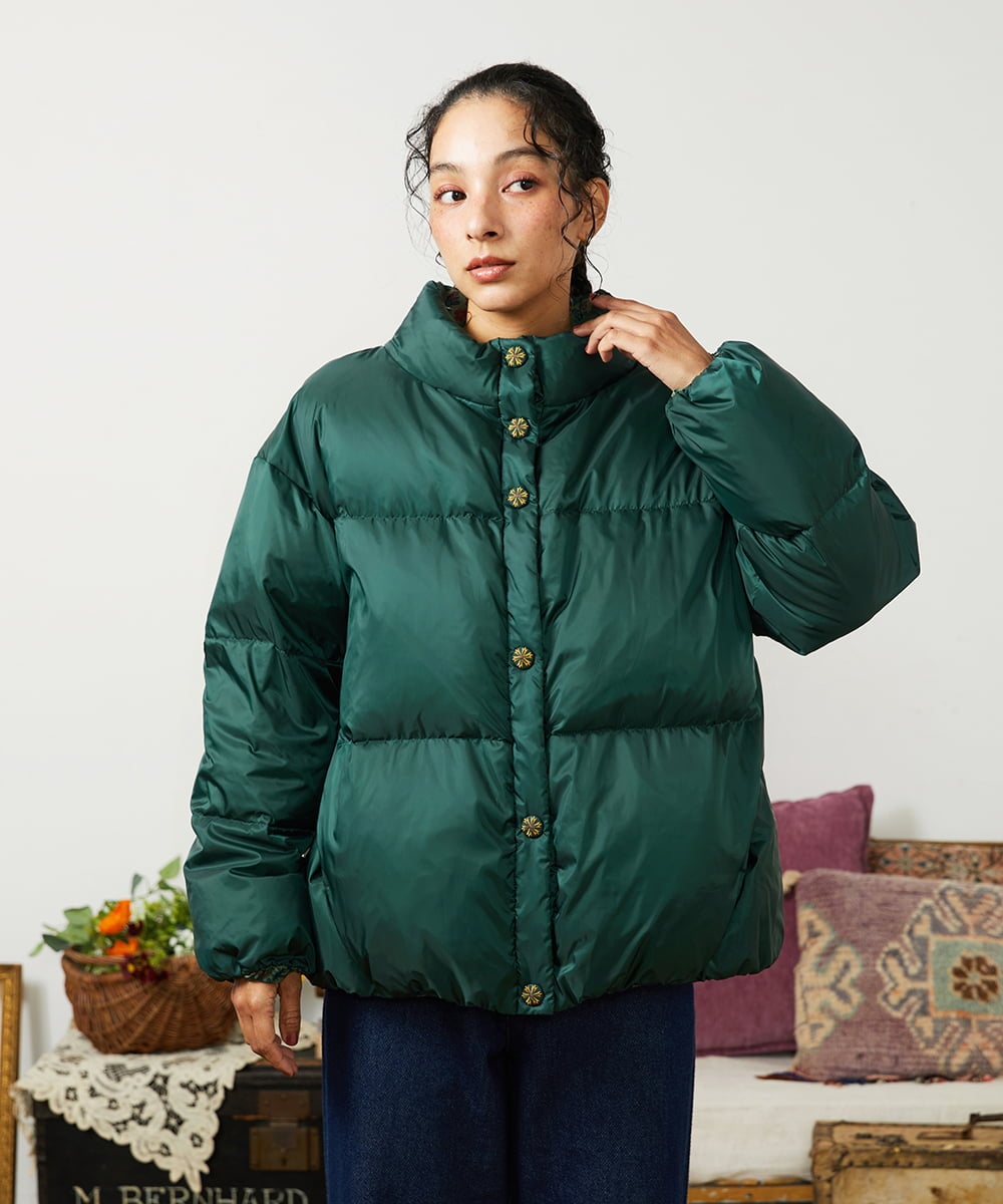 GJJAE38420 Jocomomola(ホコモモラ) 【リバーシブル】Flor Alta ショートダウンジャケット グリーン
