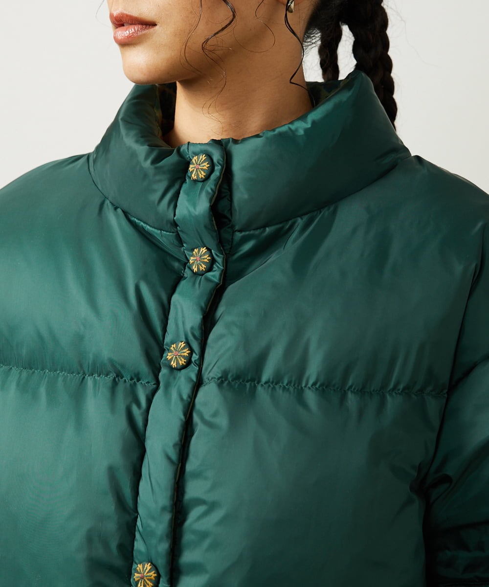 GJJAE38420 Jocomomola(ホコモモラ) 【リバーシブル】Flor Alta ショートダウンジャケット グリーン