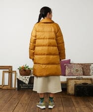 GJJAE39470 Jocomomola(ホコモモラ) 【リバーシブル】Flor Alta ロングダウンコート マスタード