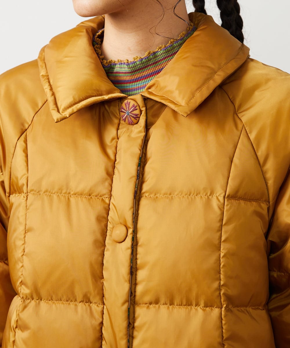 GJJAE39470 Jocomomola(ホコモモラ) 【リバーシブル】Flor Alta ロングダウンコート マスタード