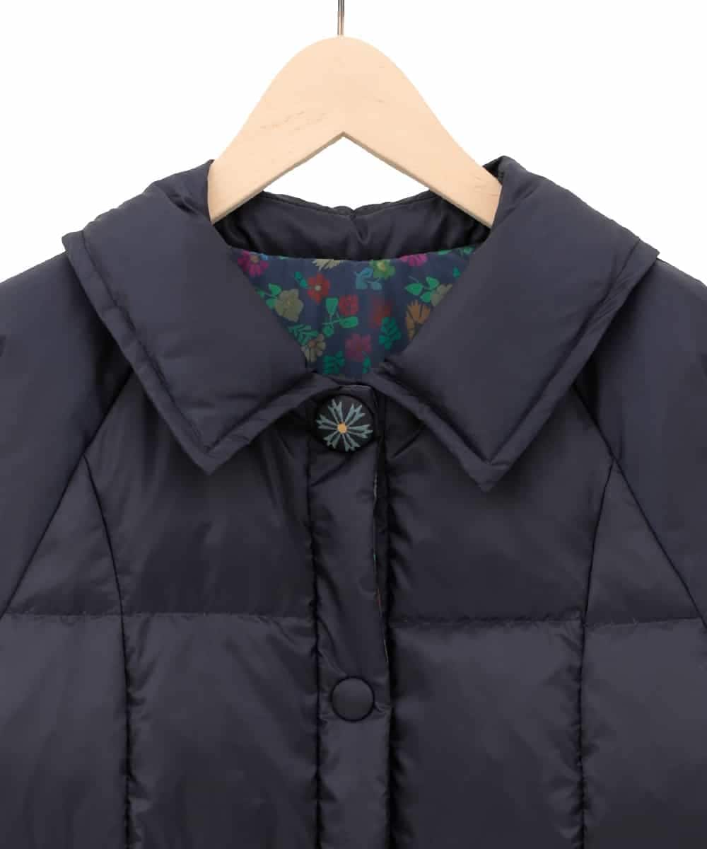 GJJAE39470 Jocomomola(ホコモモラ) 【リバーシブル】Flor Alta ロングダウンコート ネイビー