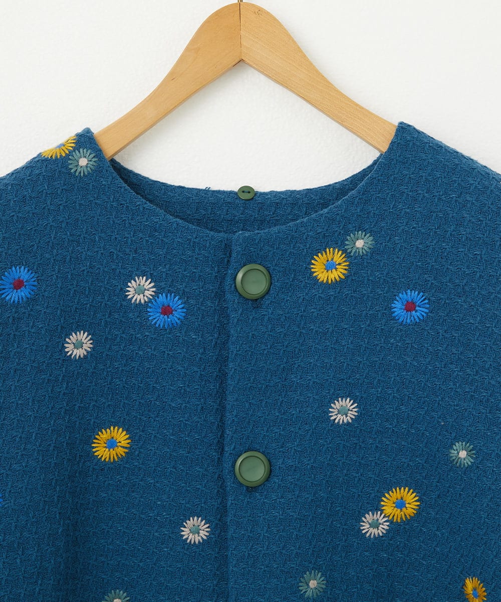 GJJCA02480 Jocomomola(ホコモモラ) 【3WAY】Juntos フラワー刺繍ベスト付きロングコート  ブルー