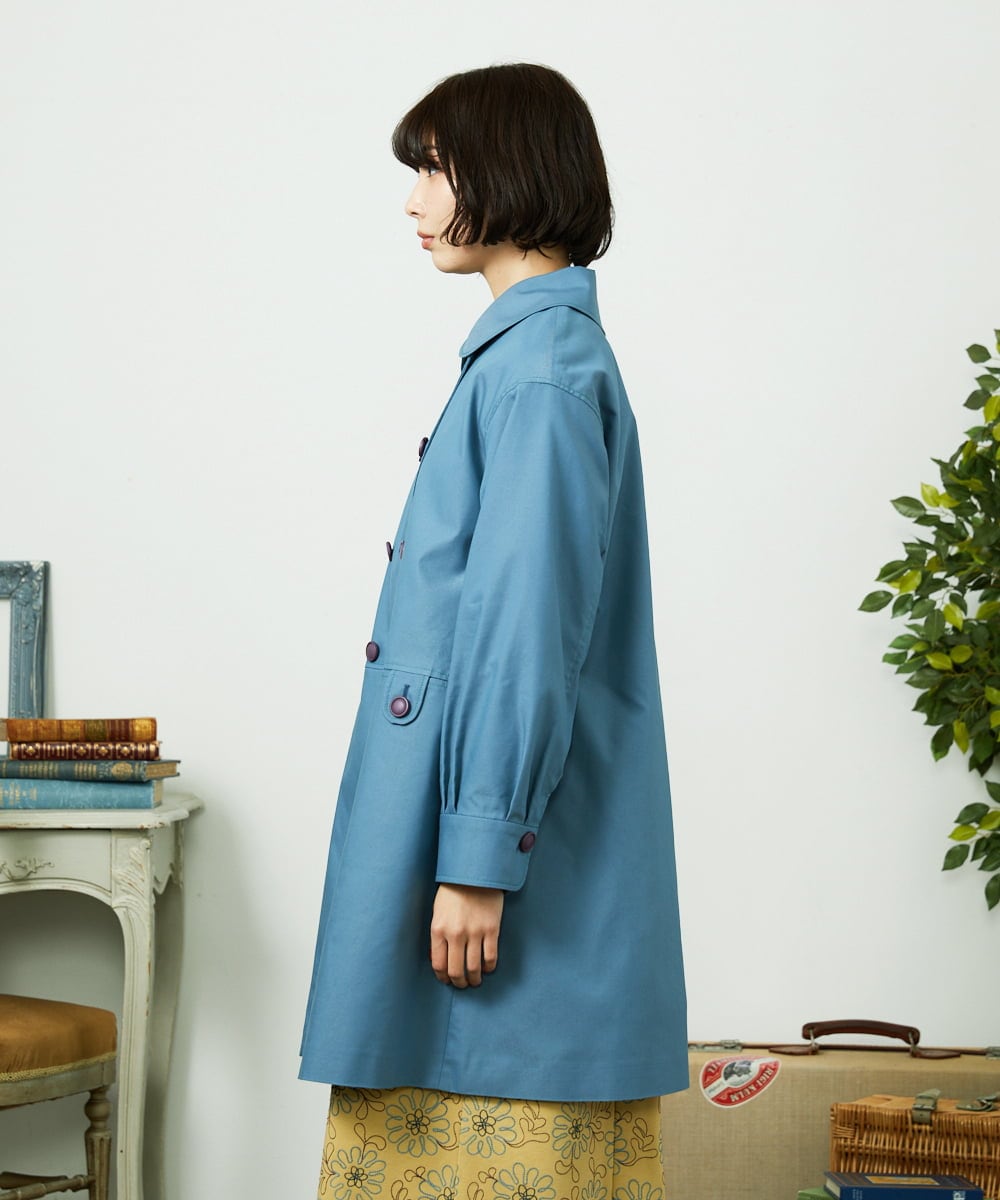 GJJDD30380 Jocomomola(ホコモモラ) 裏地プリントロングコート ブルー