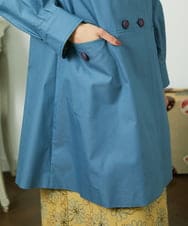 GJJDD30380 Jocomomola(ホコモモラ) 裏地プリントロングコート ブルー