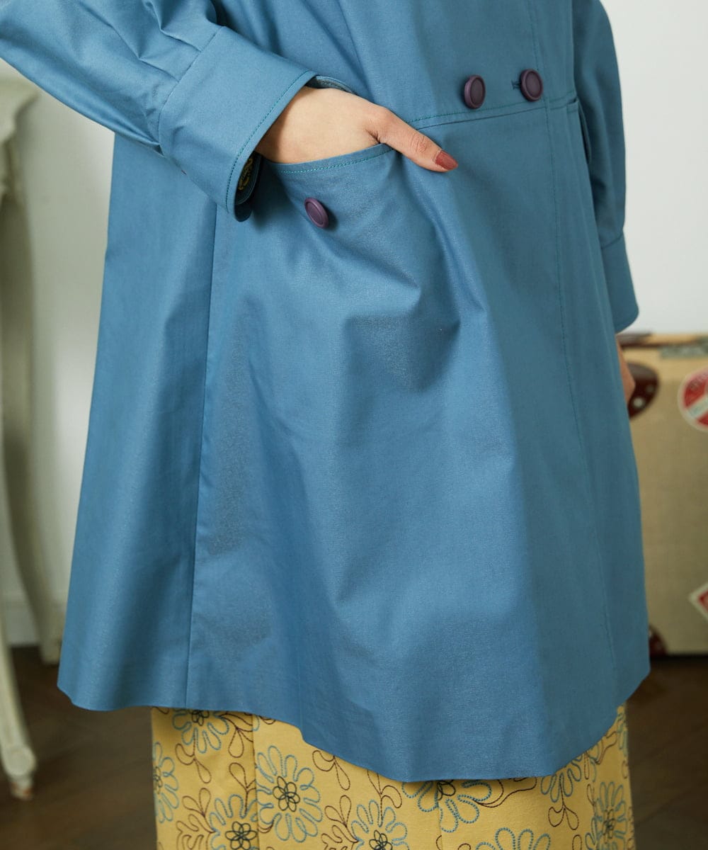 GJJDD30380 Jocomomola(ホコモモラ) 裏地プリントロングコート ブルー