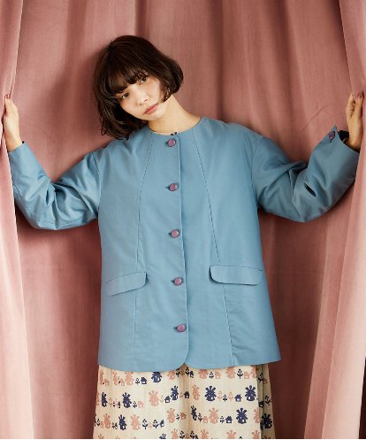 GJJDD31330  裏地プリント  ノーカラーミドル丈コート