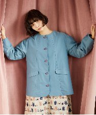 GJJDD31330 Jocomomola(ホコモモラ) 裏地プリント  ノーカラーミドル丈コート ブルー