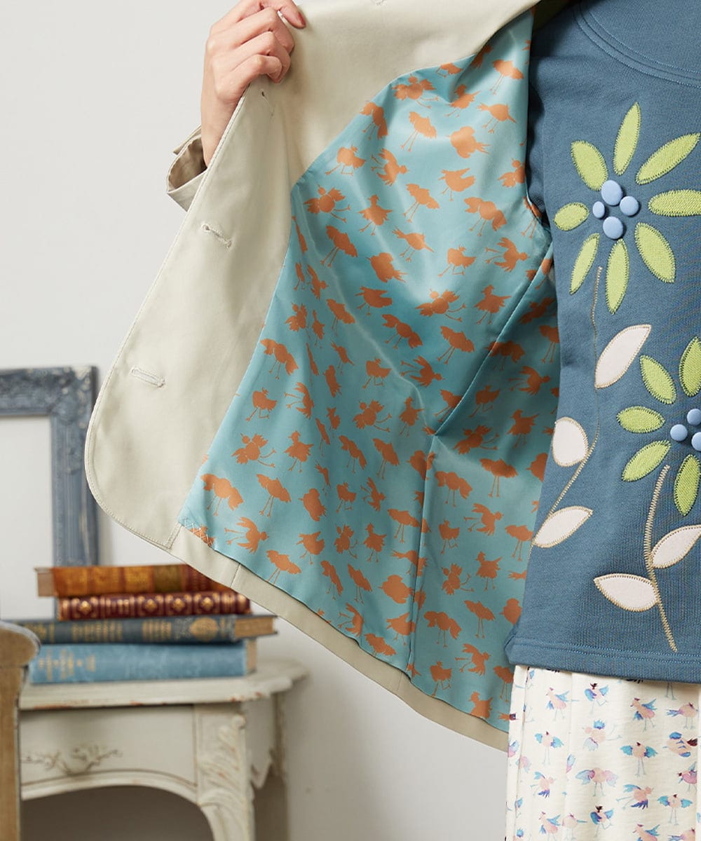 GJJDD31330 Jocomomola(ホコモモラ) 裏地プリント  ノーカラーミドル丈コート ベージュ