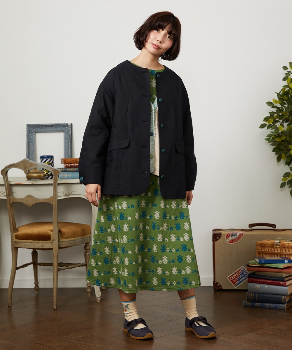 GJJDD31330 Jocomomola(ホコモモラ) 裏地プリント  ノーカラーミドル丈コート ブラック