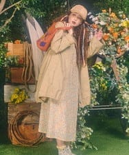 GJJDE03380 Jocomomola(ホコモモラ) Molino de vientoycasa 刺繍ロングコート ベージュ