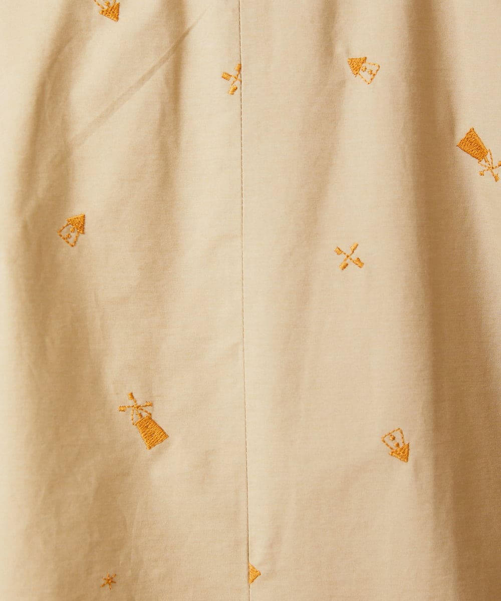 GJJDE03380 Jocomomola(ホコモモラ) Molino de vientoycasa 刺繍ロングコート ベージュ