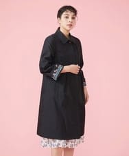 GJJDS30330 Jocomomola(ホコモモラ) 袖裏プリント ステンカラーコート イエロー