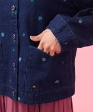 GJJJW42260 Jocomomola(ホコモモラ) Girar 総刺繍ノーカラーデニムジャケット ネイビー