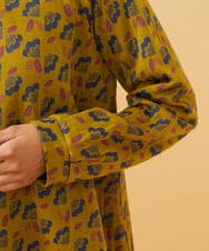 GJKAD30190 Jocomomola(ホコモモラ) Cruce ジャカード リーフ×フラワー柄カットソー マスタード