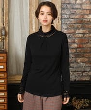 GJKAD34110 Jocomomola(ホコモモラ) ベアスムース ハイネックレースカットソー ブラック