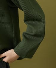 GJKAE37170 Jocomomola(ホコモモラ) 【早割10%OFF】フラワー刺繍プルオーバーカットソー グリーン