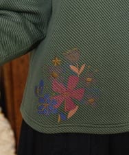 GJKAE37170 Jocomomola(ホコモモラ) Florecer フラワー刺繍プルオーバーカットソー ベージュ