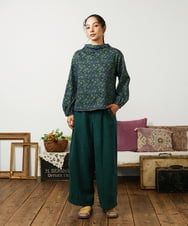 GJKCD30180 Jocomomola(ホコモモラ) Rocinante フラワープリント裏毛カットソー アイボリー