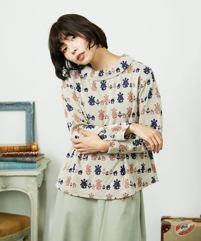 GJKCD33200 Jocomomola Molino ロールカラーダブルジャカード総柄カットソー