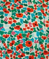 GJKDB37160 Jocomomola(ホコモモラ) Rojo amapola フラワープリントカットソー ブラック