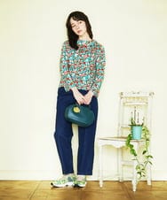 GJKDB37160 Jocomomola(ホコモモラ) Rojo amapola フラワープリントカットソー ブラック