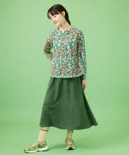 GJKDB37160 Jocomomola(ホコモモラ) Rojo amapola フラワープリントカットソー ブラック